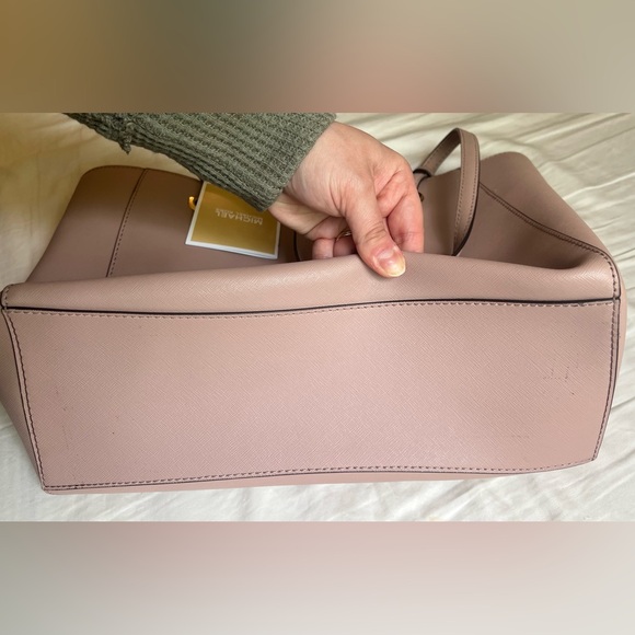 Michael Kors Dusty Rose Tote Bag - Picture 3 of 13